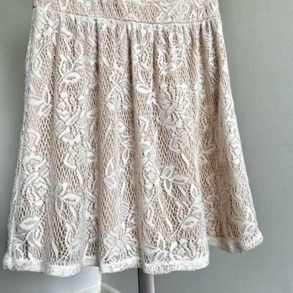 Speechless Women Juniors SZ XL Beige Dress Lace Fit& Flare Stretch - Picture 3 of 11